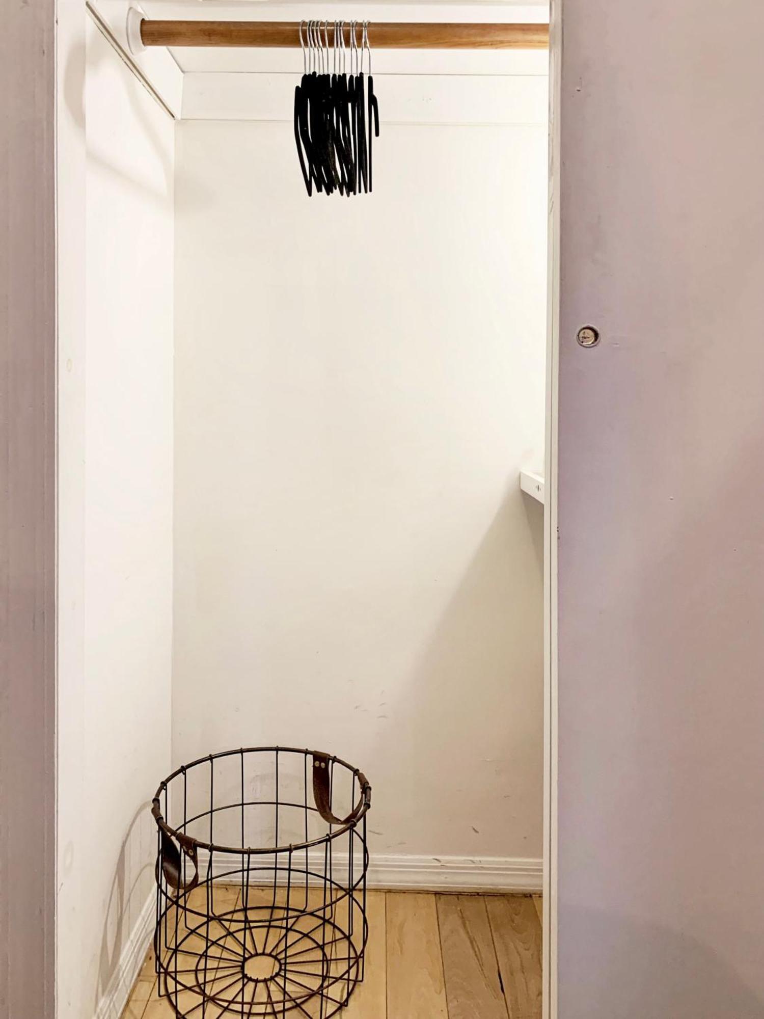 Terracotta - Small Private Bedroom In Les Accommodatie bij particulieren *